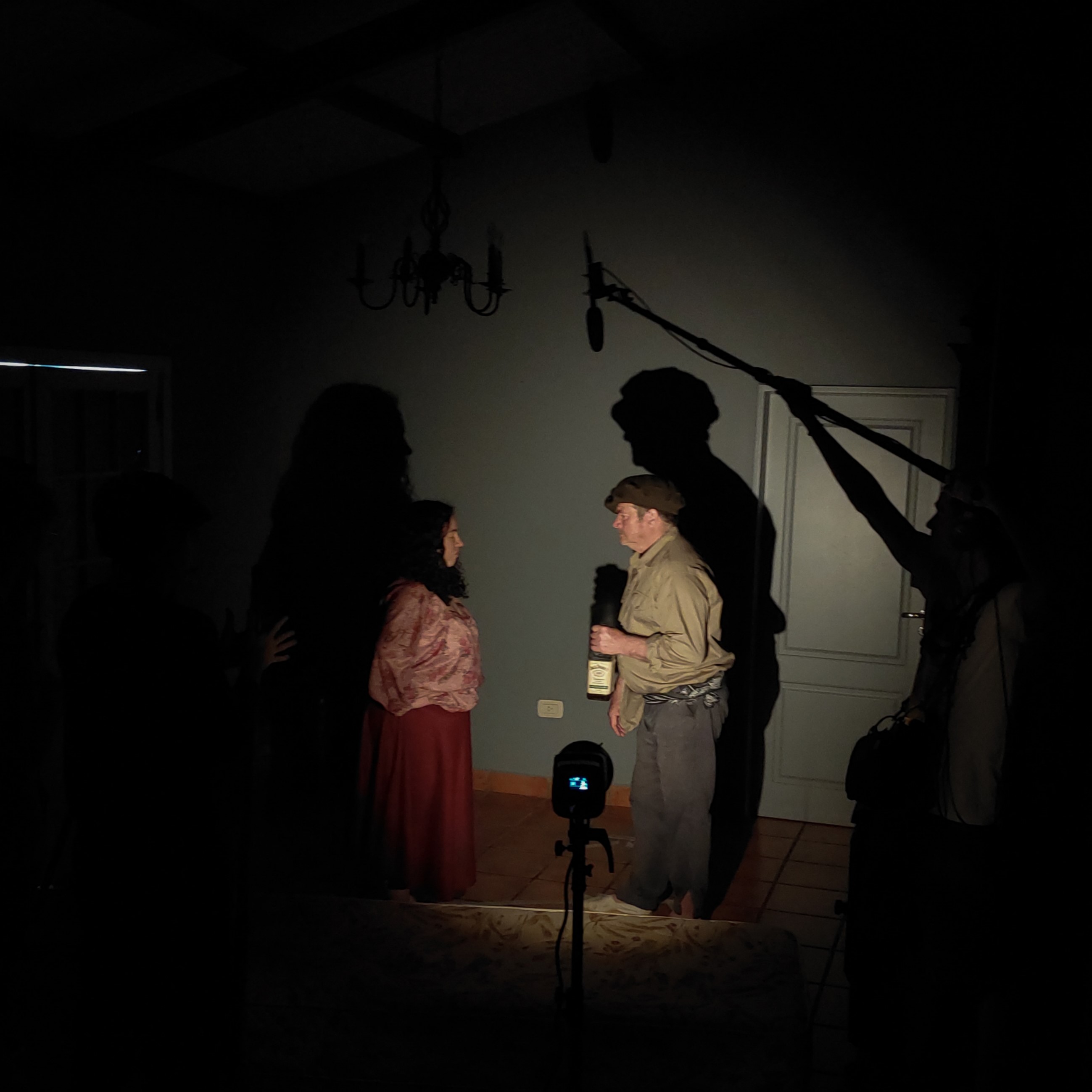 El Toro backstage (sombras padres)