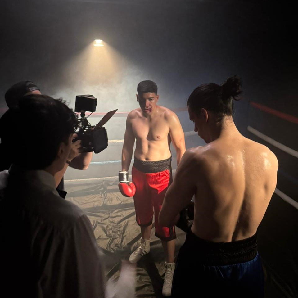 El Toro backstage (Toro en ring)