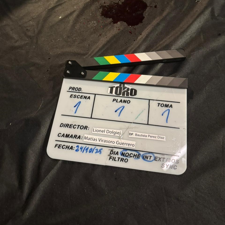 El Toro backstage (claqueta)