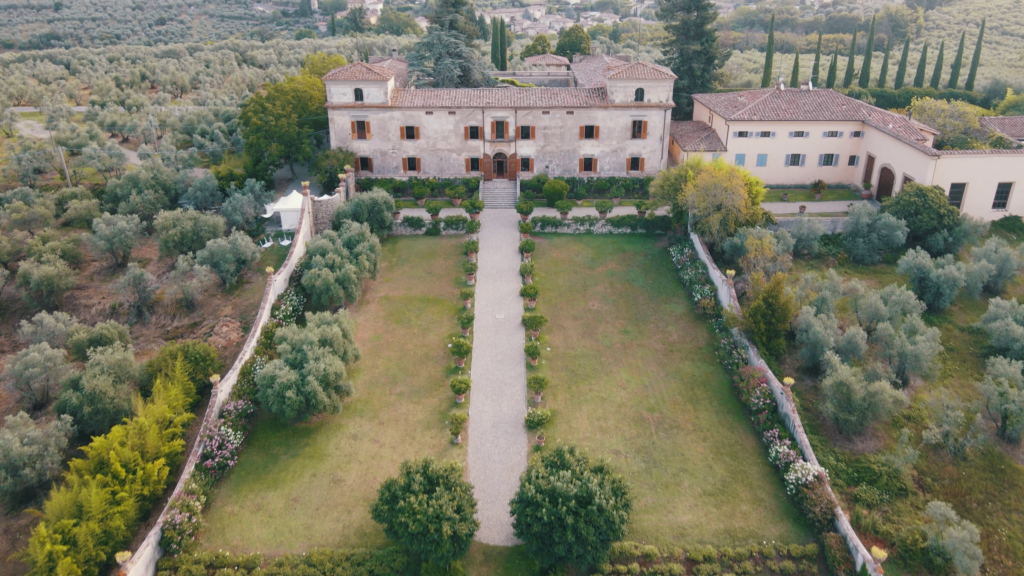 Villa Medicea di Liliano portada