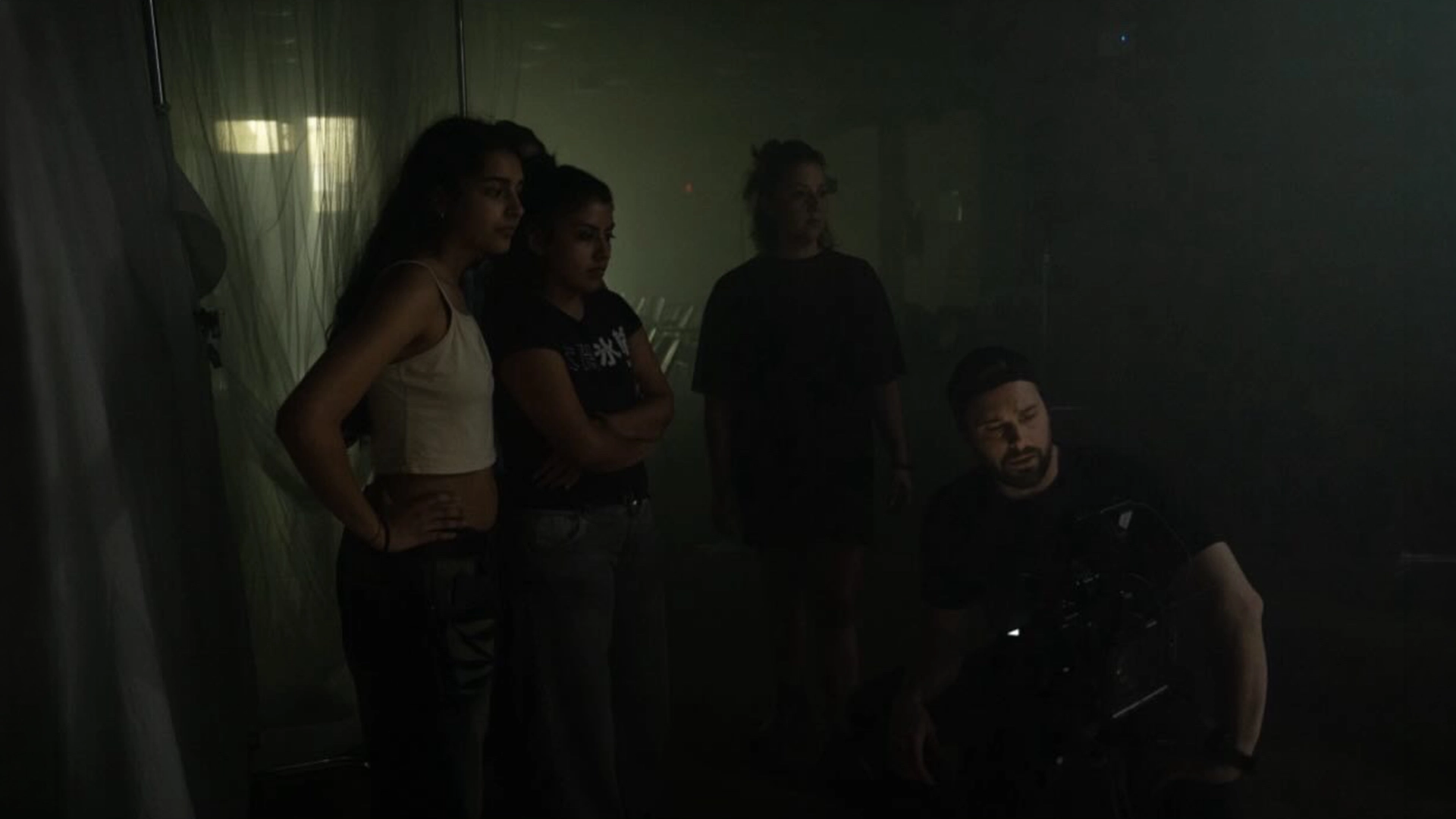 MOLY no me siento bien luz backstage crew